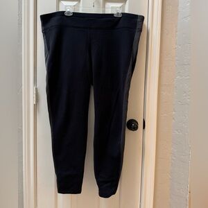 Athleta 2X Altitude Tight, Black with Gray Stripe